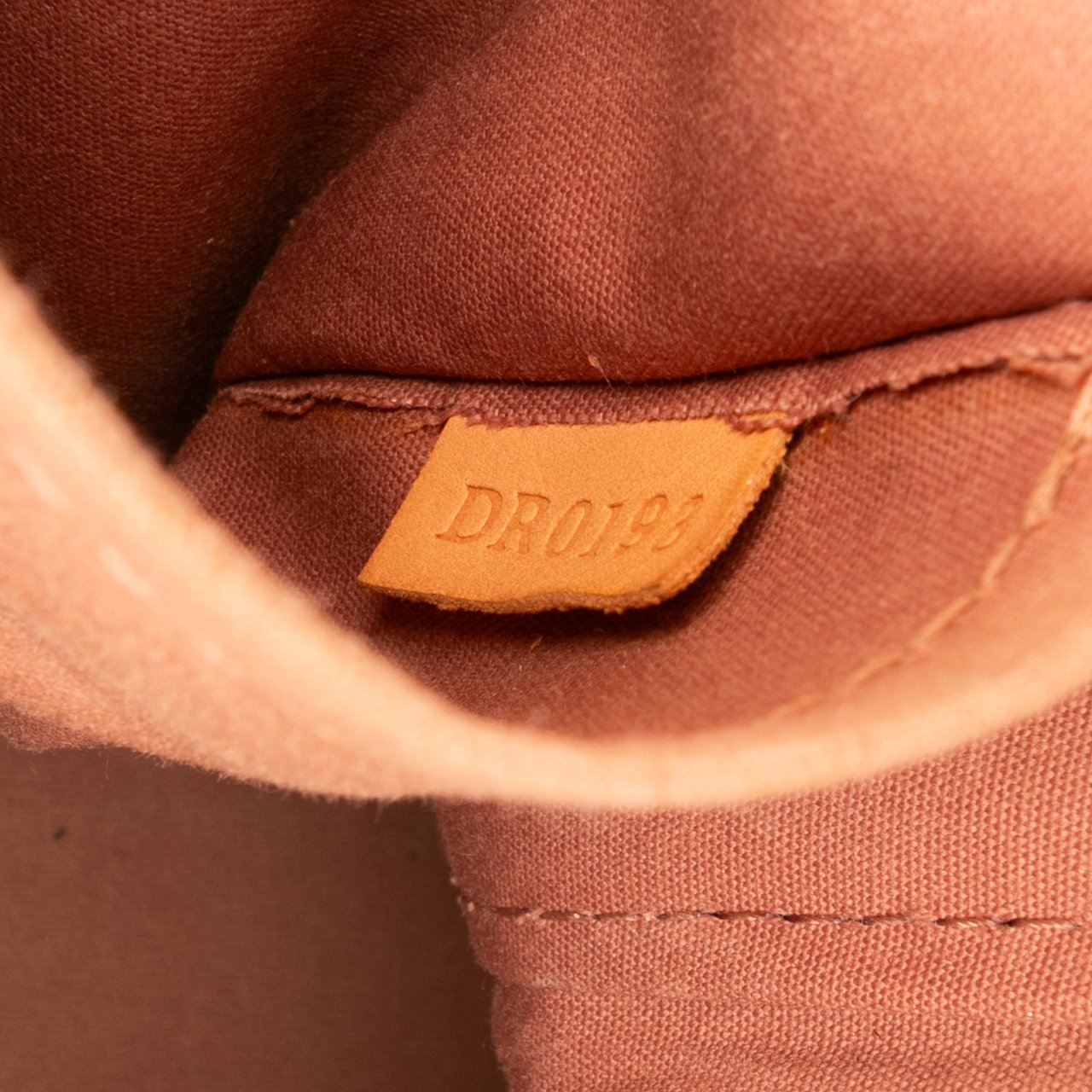 Louis Vuitton Monogram Vernis Brea MM Bruin