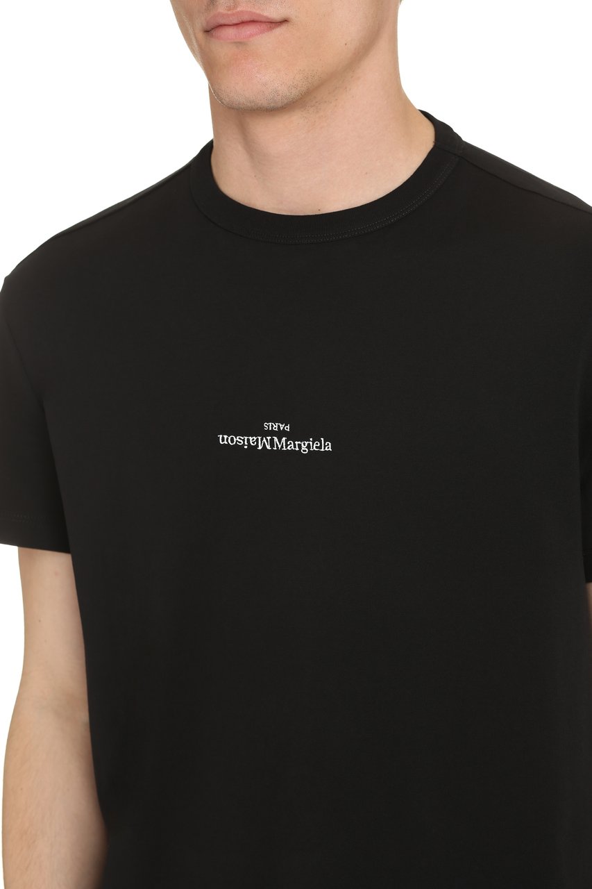 Maison Margiela T-shirt with logo Zwart