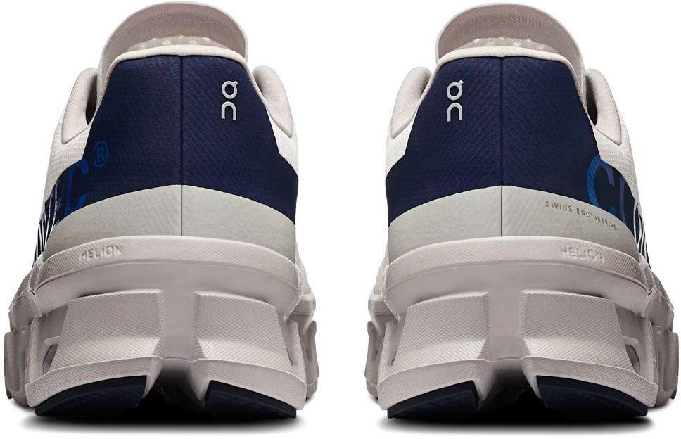 On Running baskets cloudmonster 5 Beige