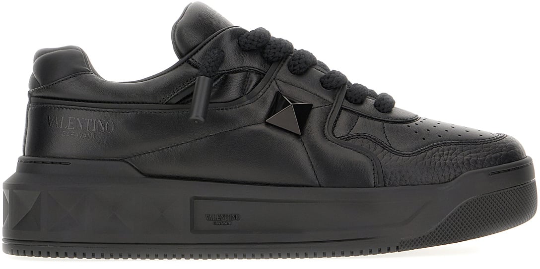 Valentino Valentino Black nappa leather One Stud XL sneakers Zwart