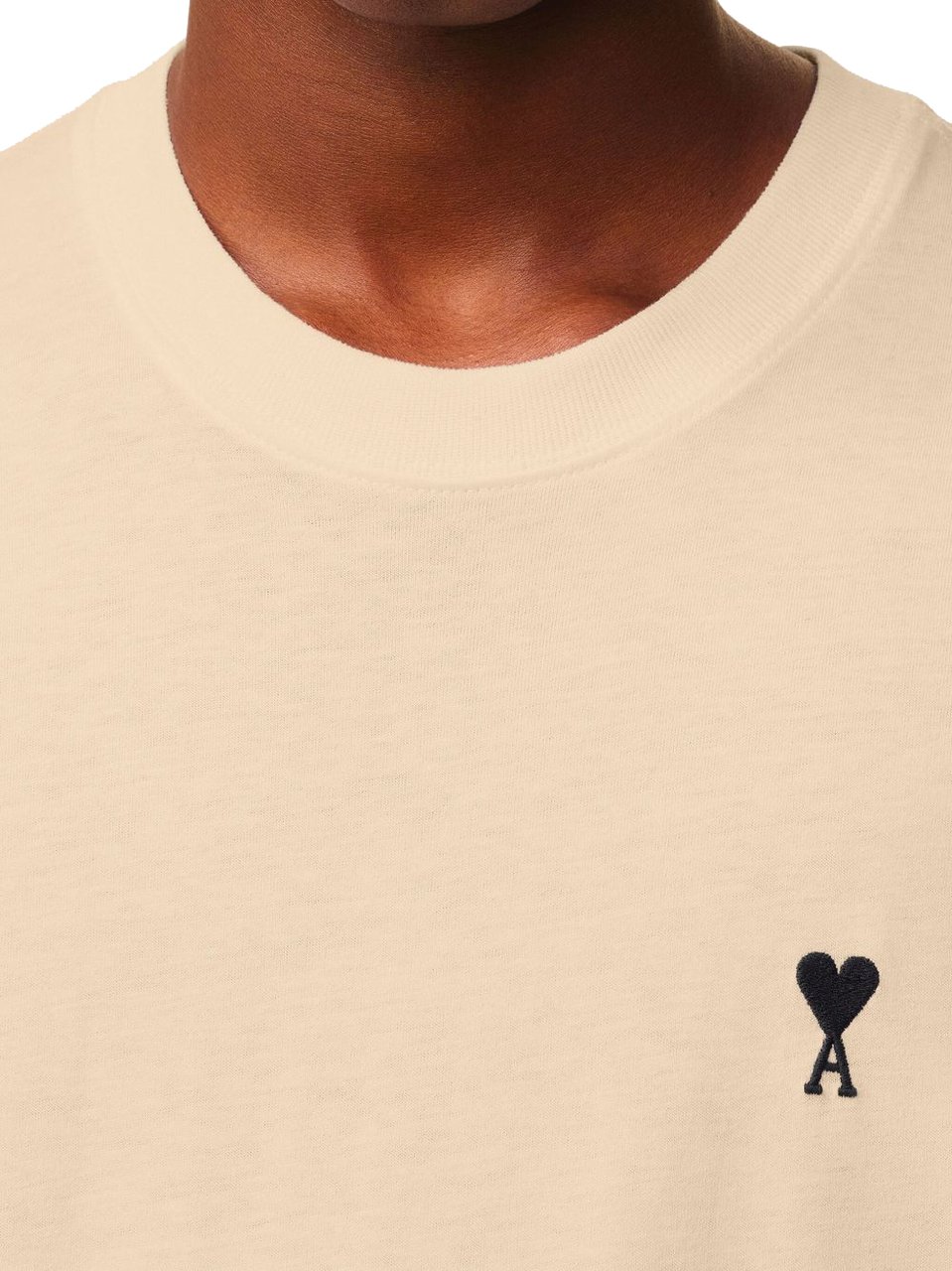 AMI Paris T-Shirts And Polos Café Créme Bruin