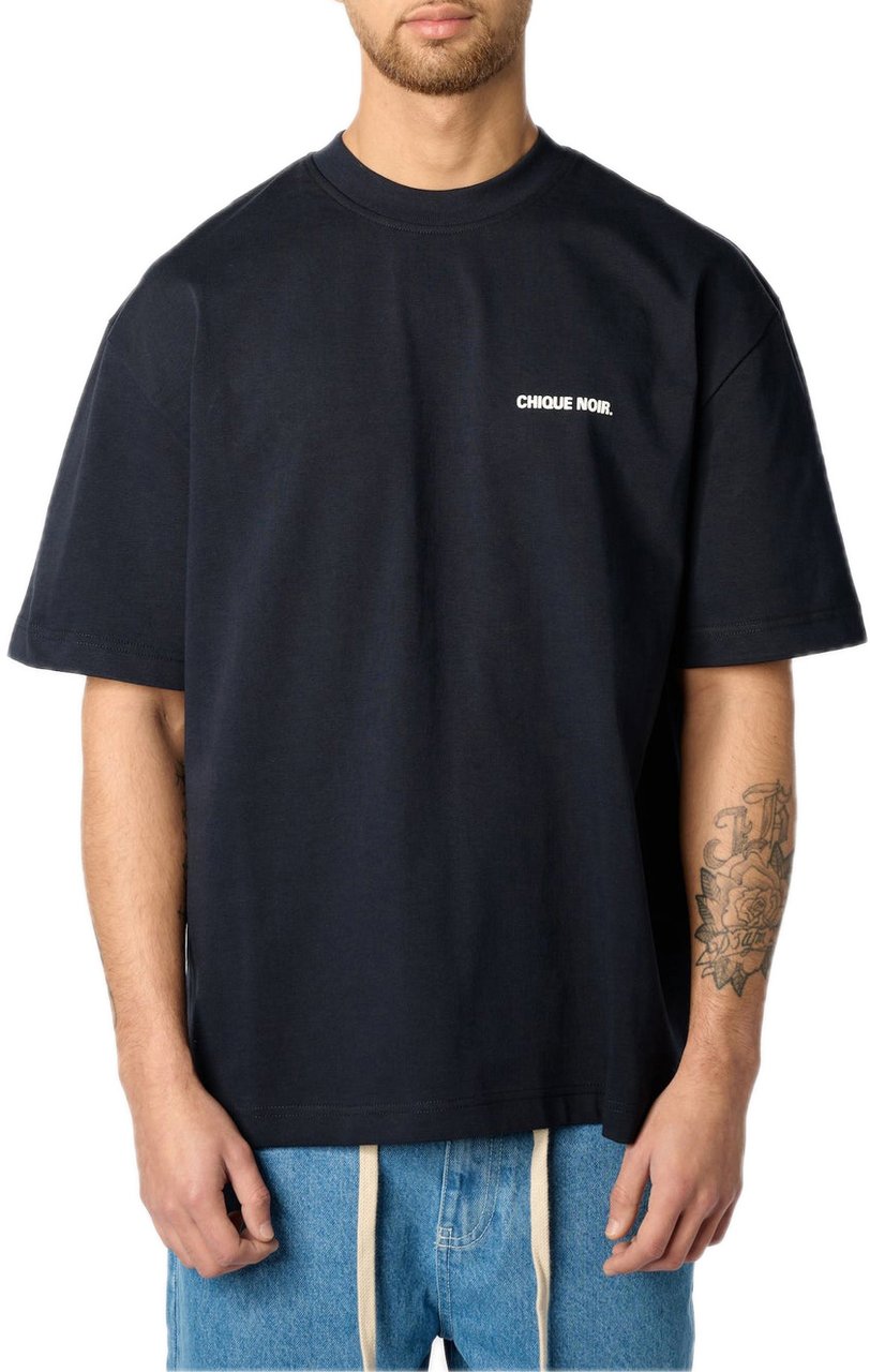 Chique Noir Blurry Logo tee navy Blauw