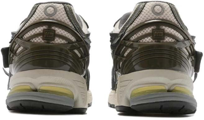 New Balance New Balance 1906A Olive Juice Sea Salt Zwart