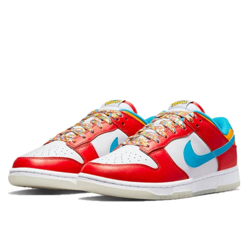 Nike Nike Dunk Low QS LeBron James Fruity Pebbles Blauw