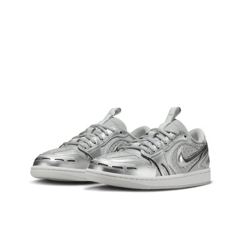 Nike Air Jordan 1 Low Method of Make V3 Metallic Silver Grijs