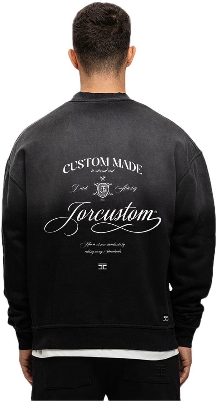 JORCUSTOM Handscript Sun Sweater Black Zwart
