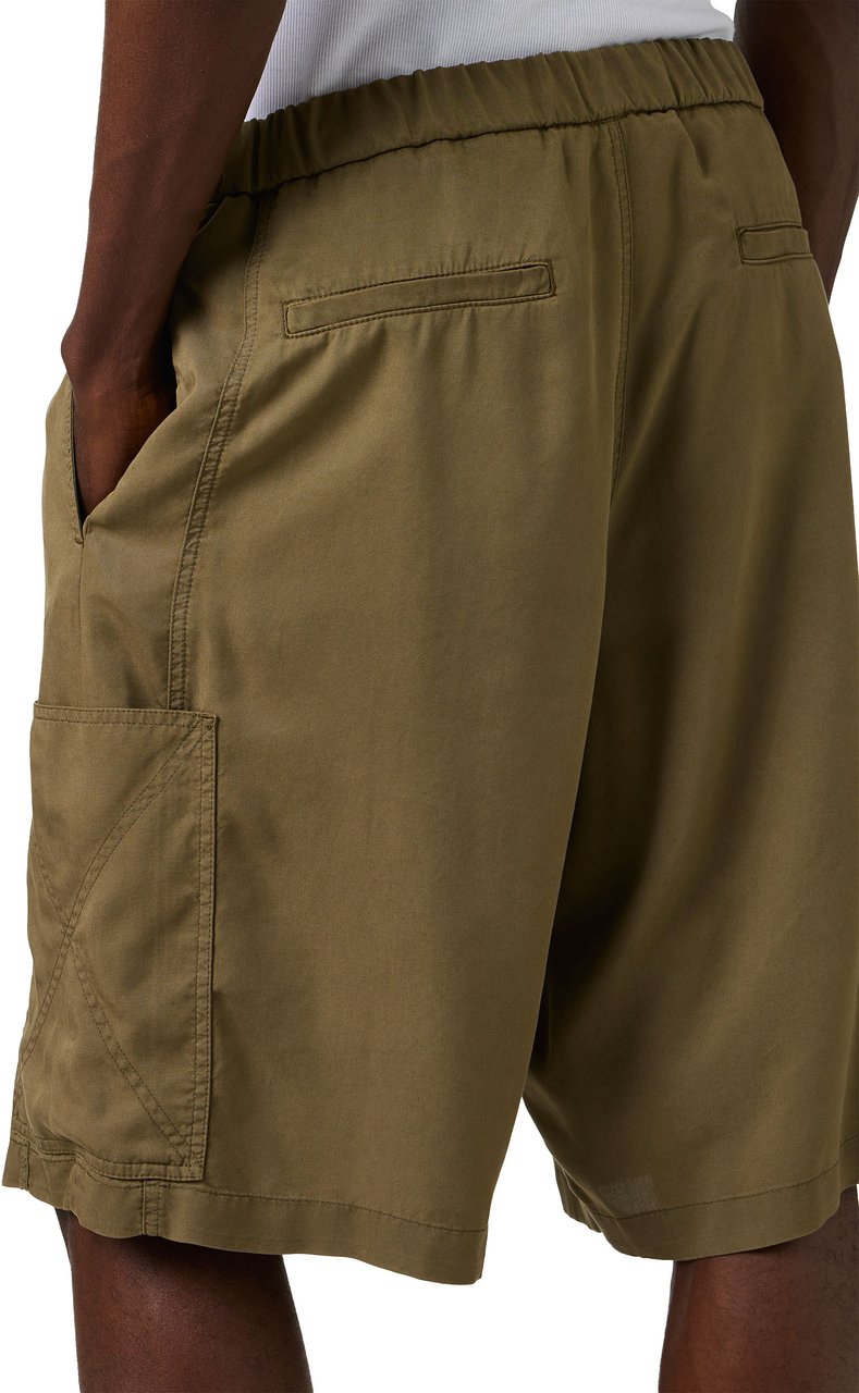 Iceberg Khaki cargo fit Bermuda shorts in technical fabric Donkergroen