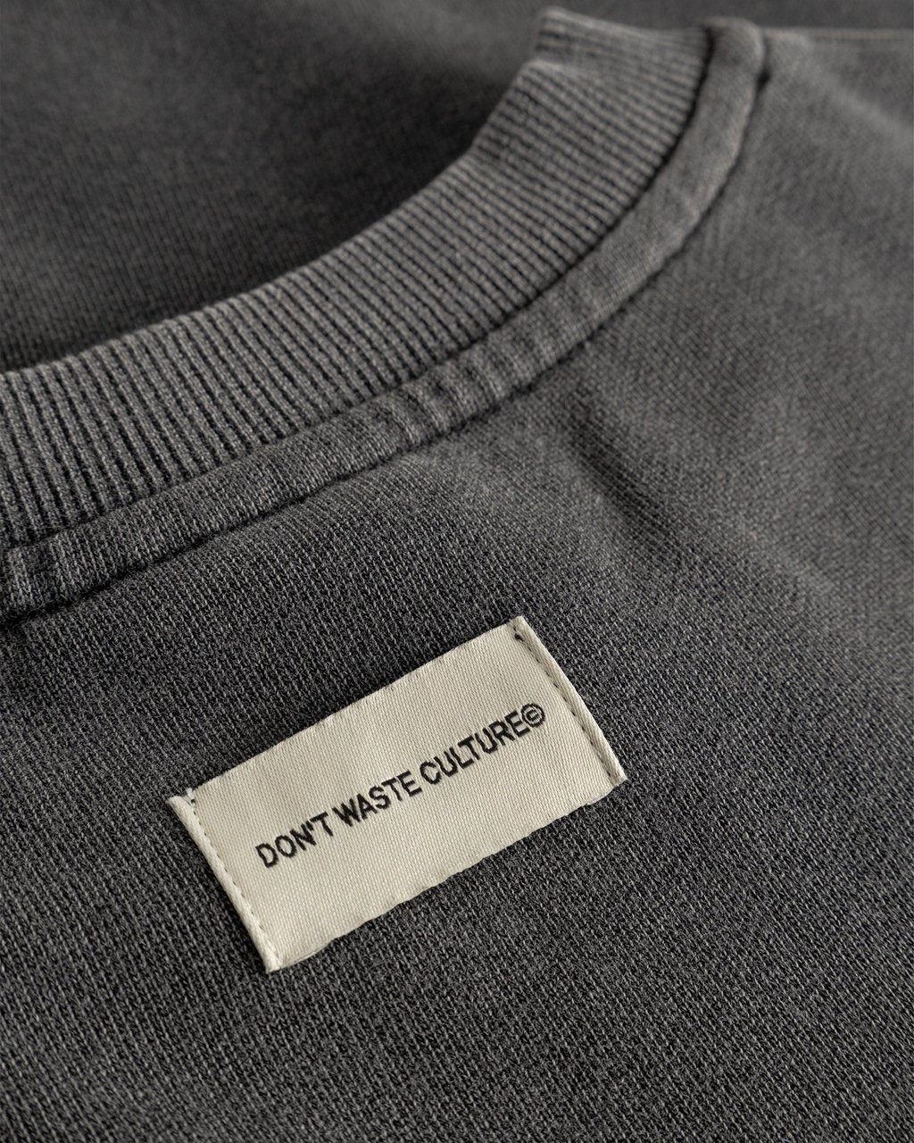 Don't Waste Culture Xavira Sweater Zwart