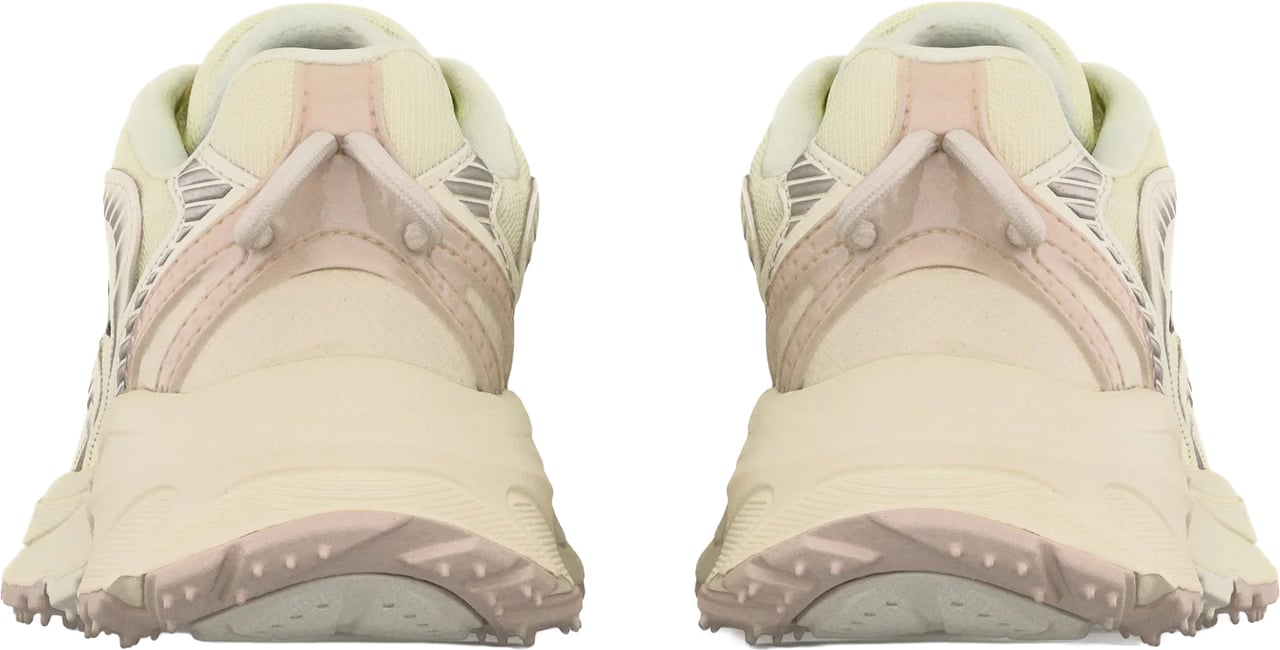 Lacoste L003 Neo shot off white beige wit Wit