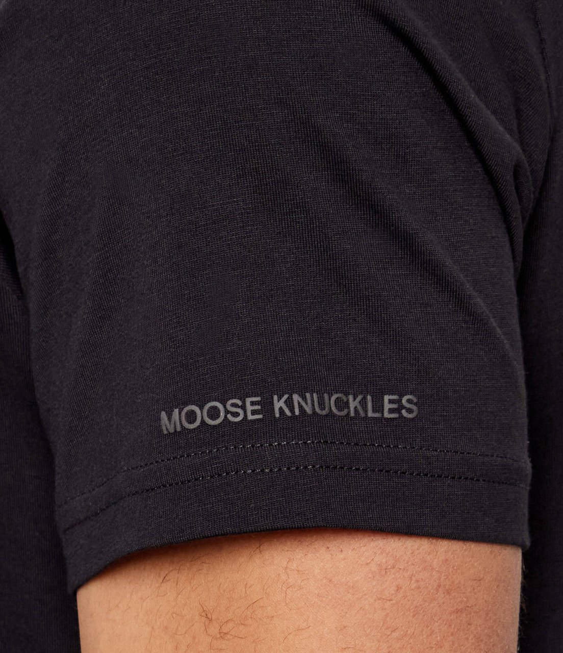 Moose Knuckles Raydaze Tee Gold Zwart