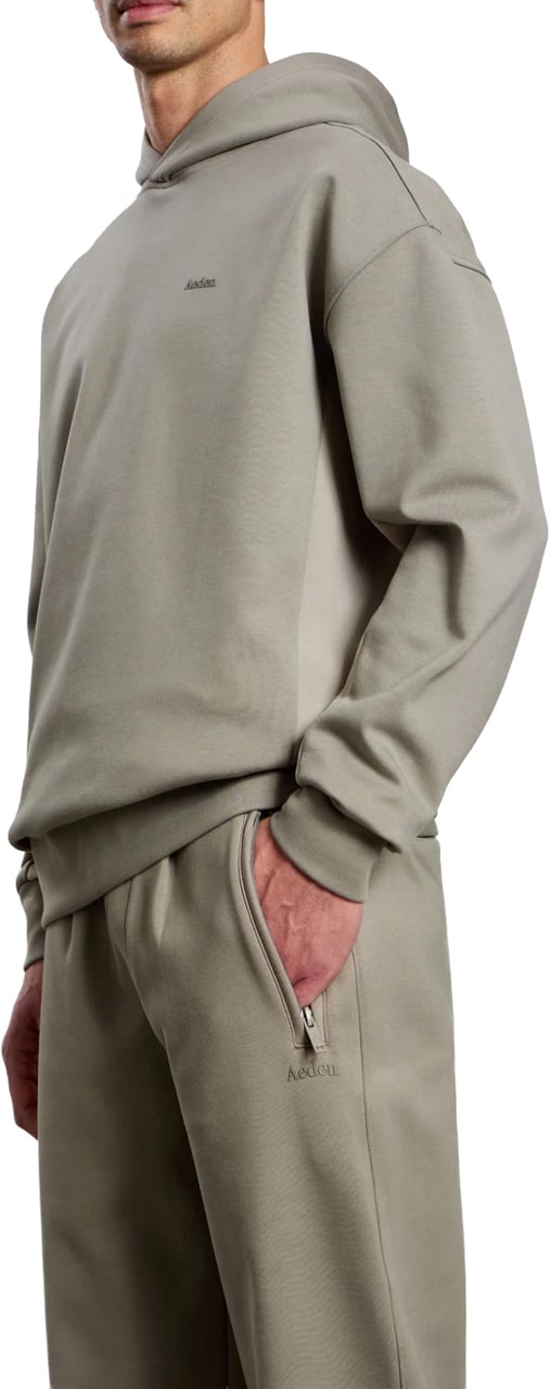 Aeden Marzian Hoodie Vetiver Groen