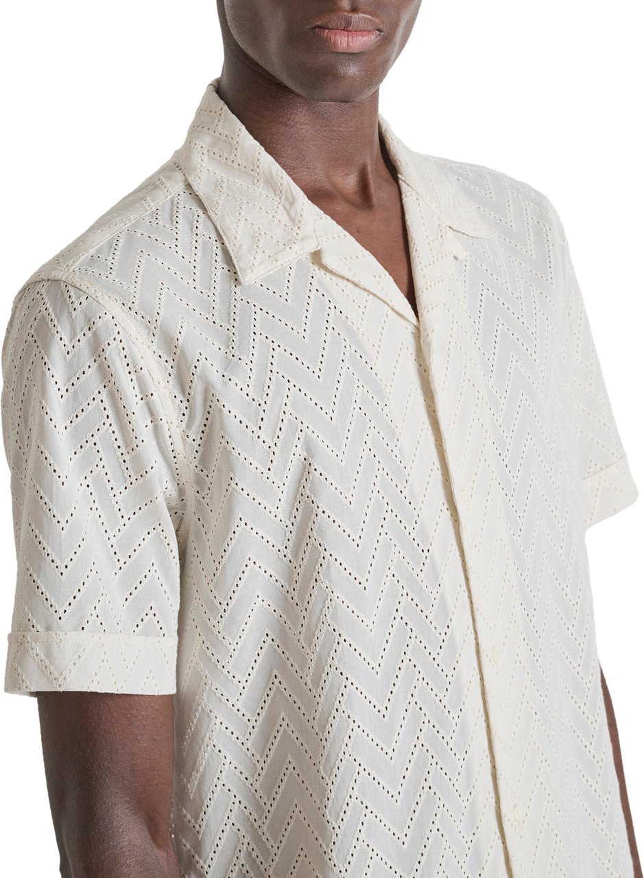 Antony Morato SHIRT HONOLULU RELAXED FIT IN EMBROIDERED POPELINE COTTON FABRIC WITH LOGOED BADGE Beige