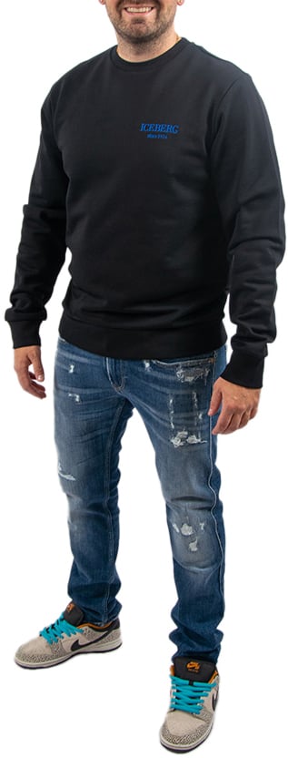 Iceberg Regular fit black crewneck sweatshirt with embroidered institutional Iceberg logo Zwart