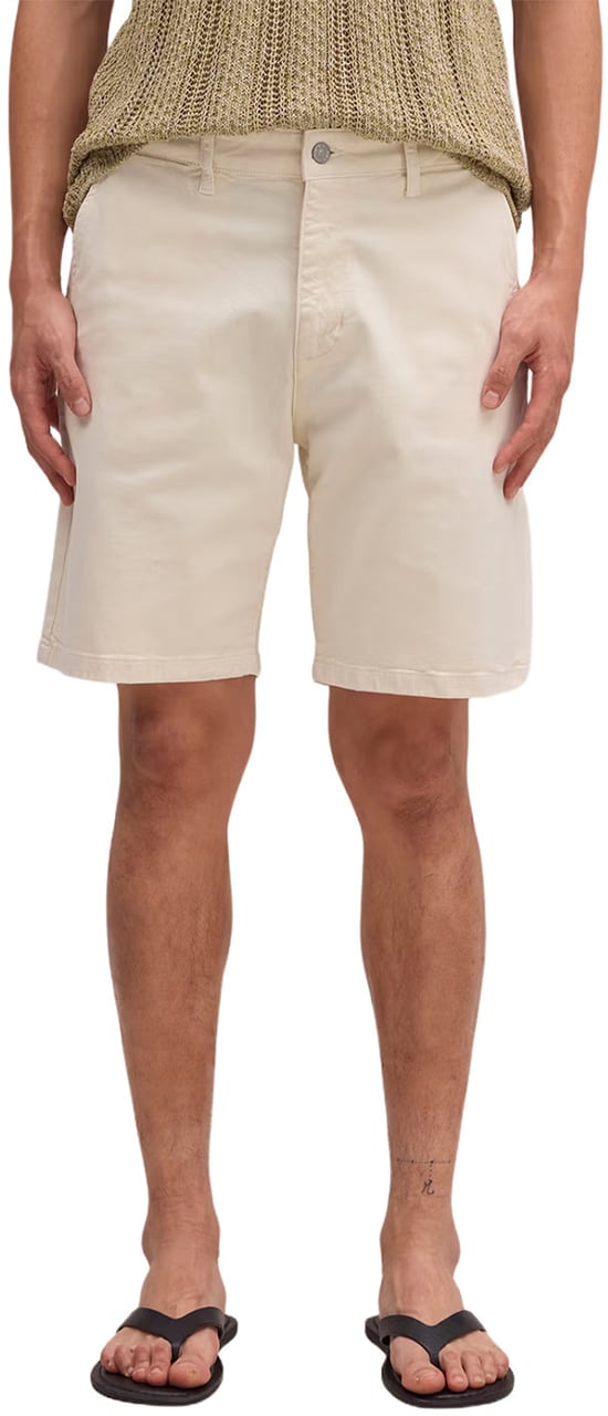 NN07 Korte broek Aden 1923 ecru Neutraal