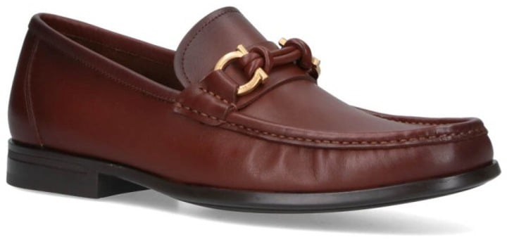 Ferragamo Sleek Leather Loafers With Gold-Tone Detailing Bruin