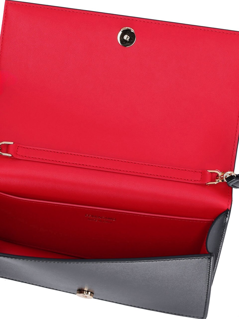 Ferragamo Black Mini Gancini Brushed Leather Bag Zwart