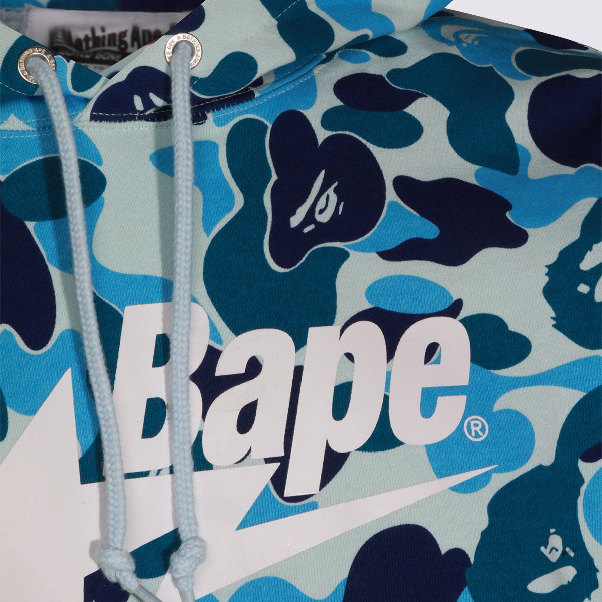 A BATHING APE Camo Print Hoodie With Graphic Logo And Front Pocket Groen