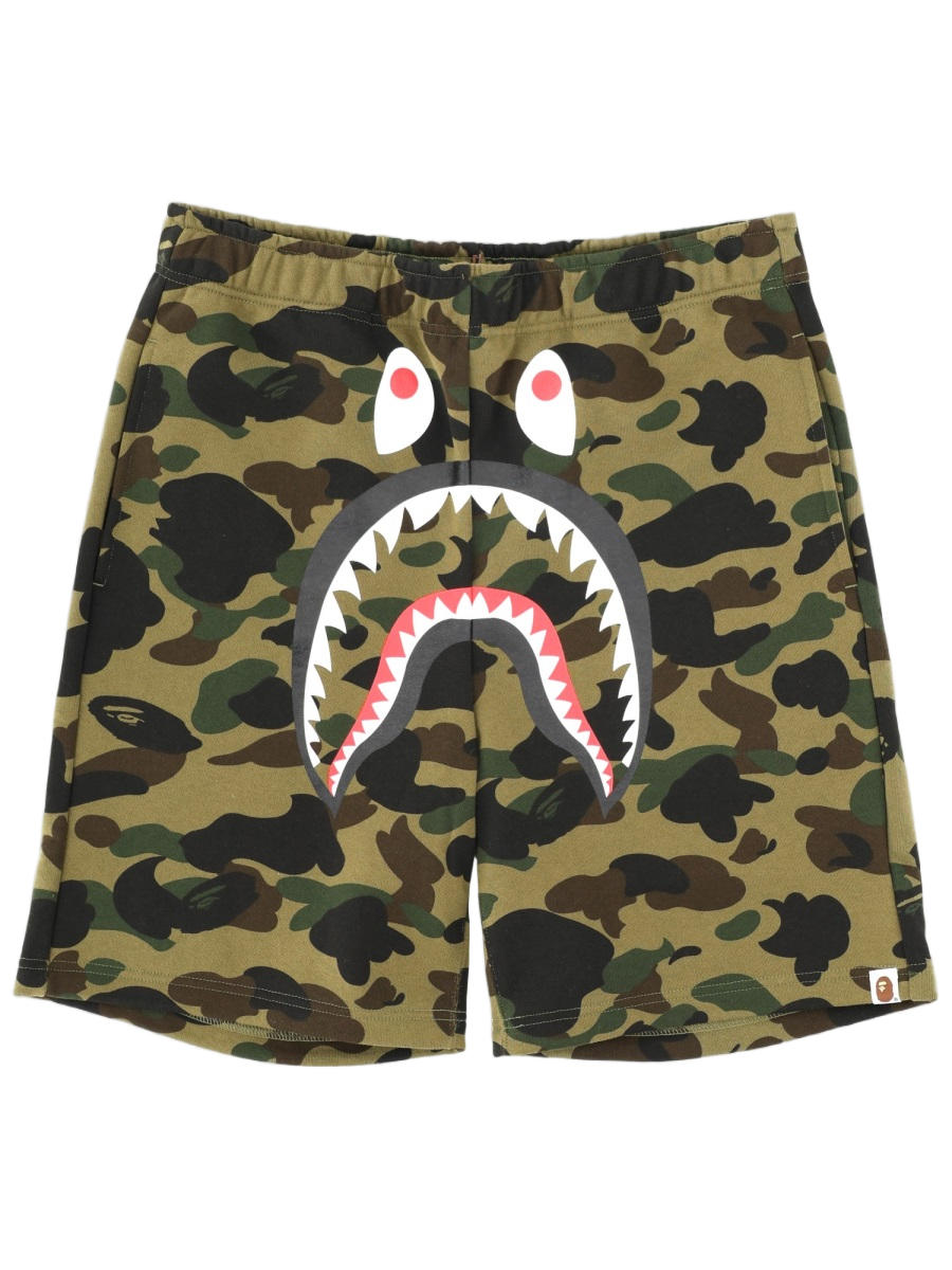 A BATHING APE Shark Camouflage Shorts Zwart