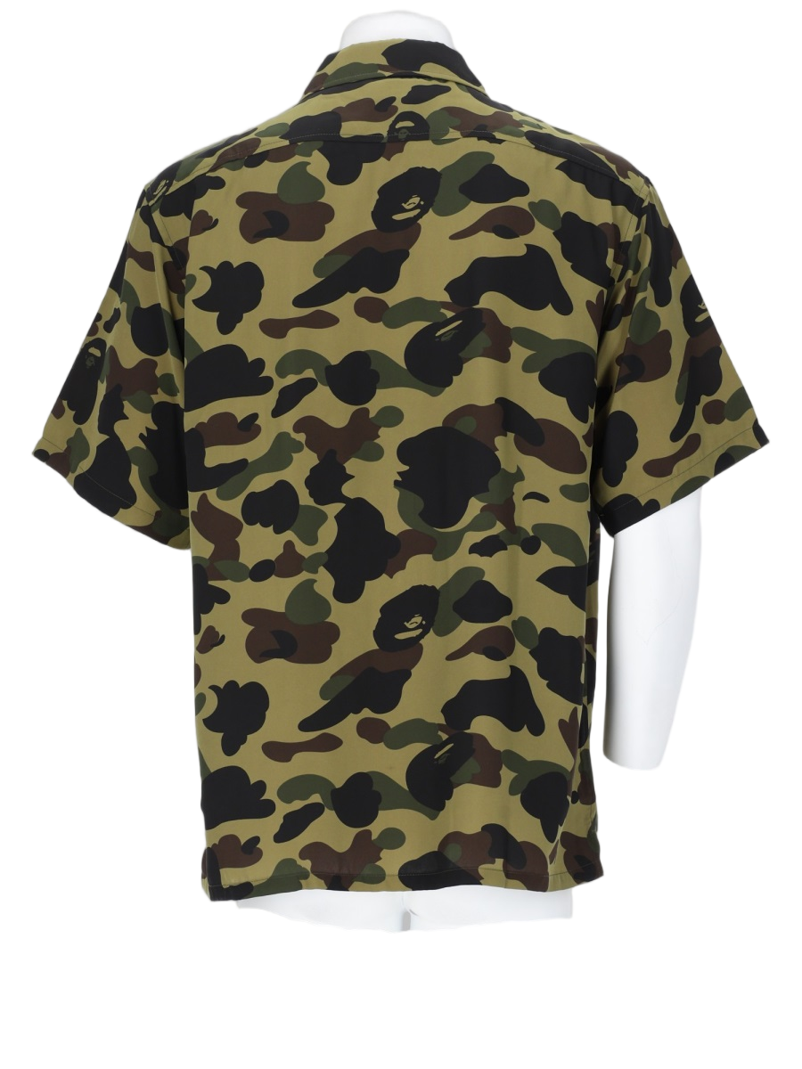A BATHING APE Camouflage Patch Logo Short-Sleeve Shirt Zwart