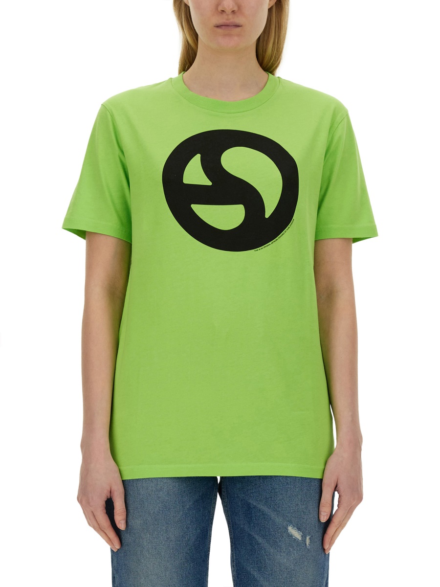 Acne Studios Short-Sleeved T-Shirt With Bold Graphic Print Groen