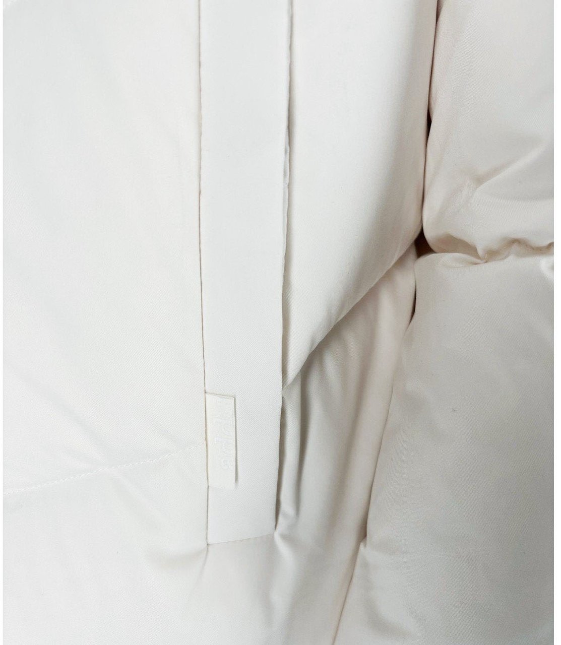 ADD ADD AMADEUS RICE HOODED DOWN JACKET Wit