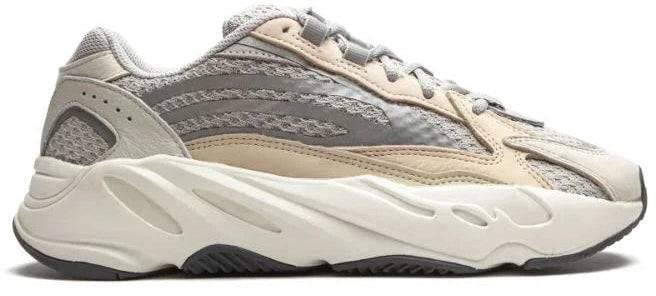 Adidas Adidas Yeezy Boost 700 V2 Cream Beige