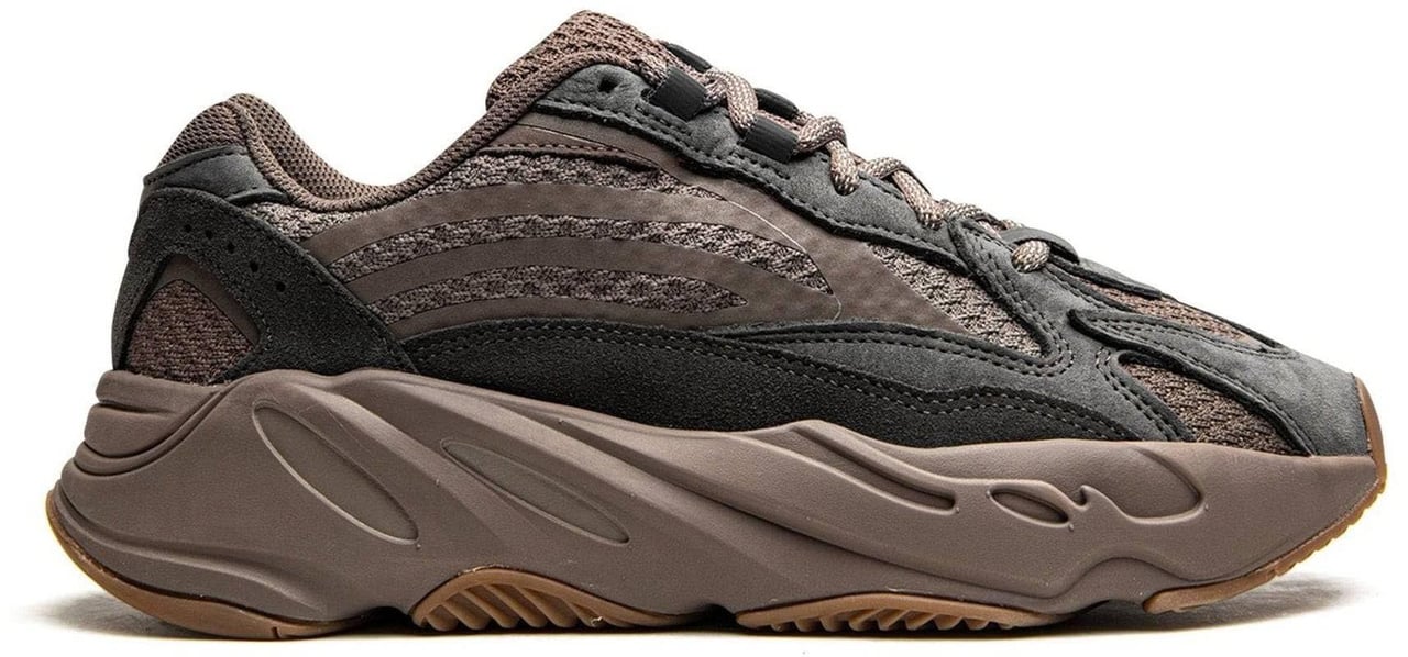Adidas Adidas Yeezy Boost 700 V2 Mauve Bruin