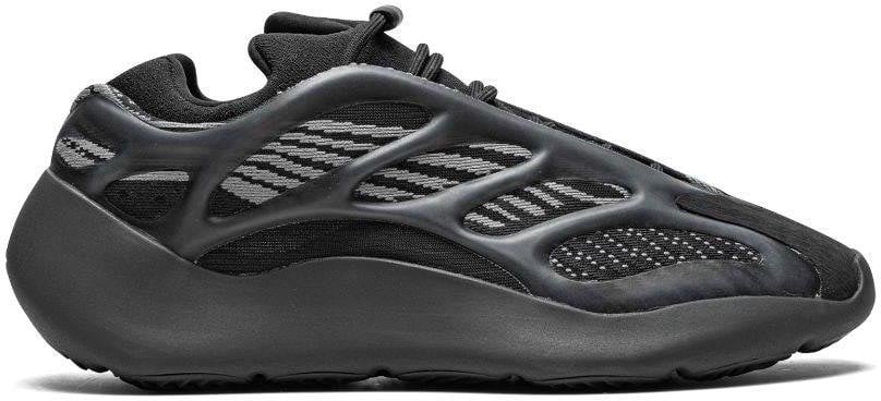 Adidas Adidas Yeezy 700 V3 Dark Glow Zwart