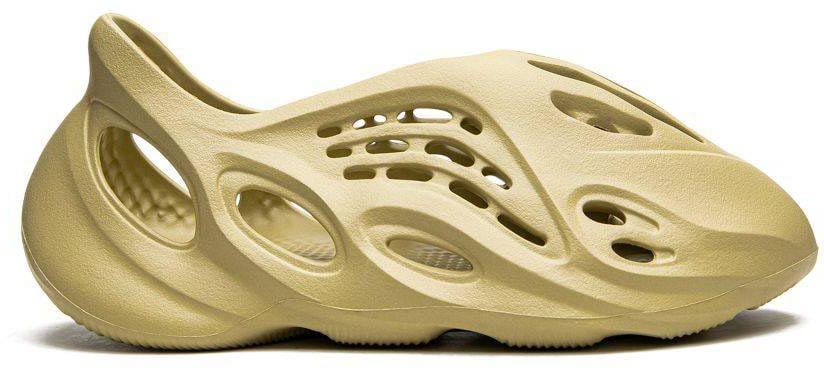 Adidas Adidas Yeezy Foam RNNR Sulfur Beige