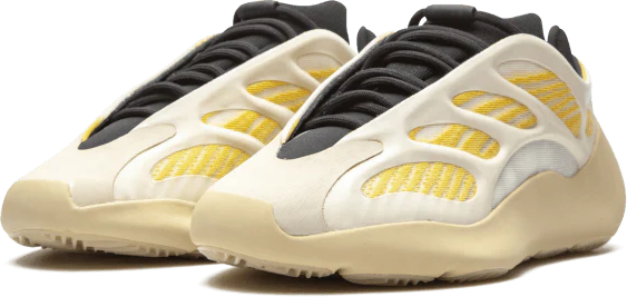 Adidas Adidas Yeezy 700 V3 Safflower Beige