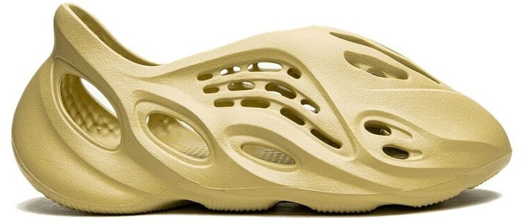 Adidas Adidas Yeezy Foam Runner Sulfur Beige