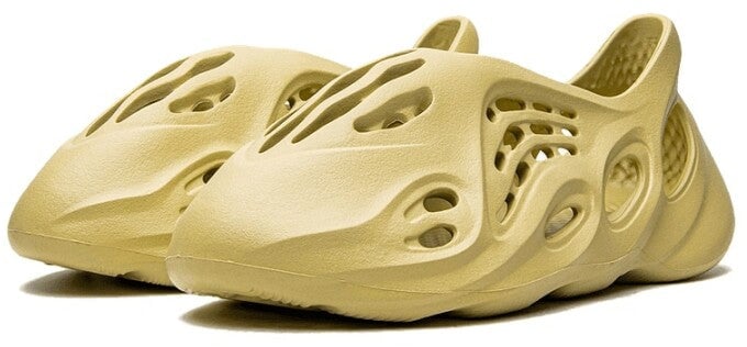 Adidas Adidas Yeezy Foam Runner Sulfur Beige