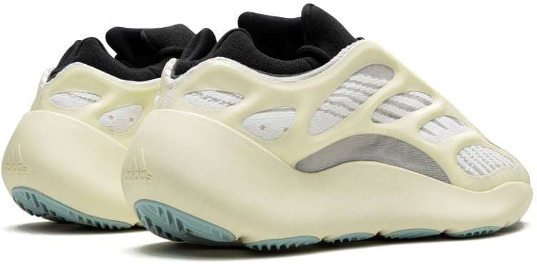 Adidas Yeezy 700 V3 Azael Zwart