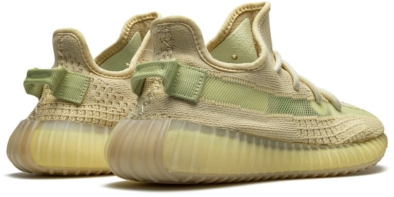 Adidas Yeezy Boost 350 V2 Flax Geel