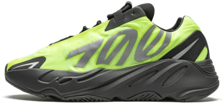 Adidas Yeezy 700 MNVN Phosphor Zwart