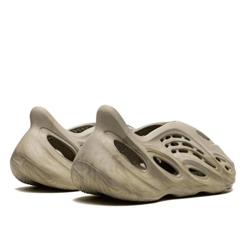 Adidas Yeezy Foam RNNR Stone Sage Bruin