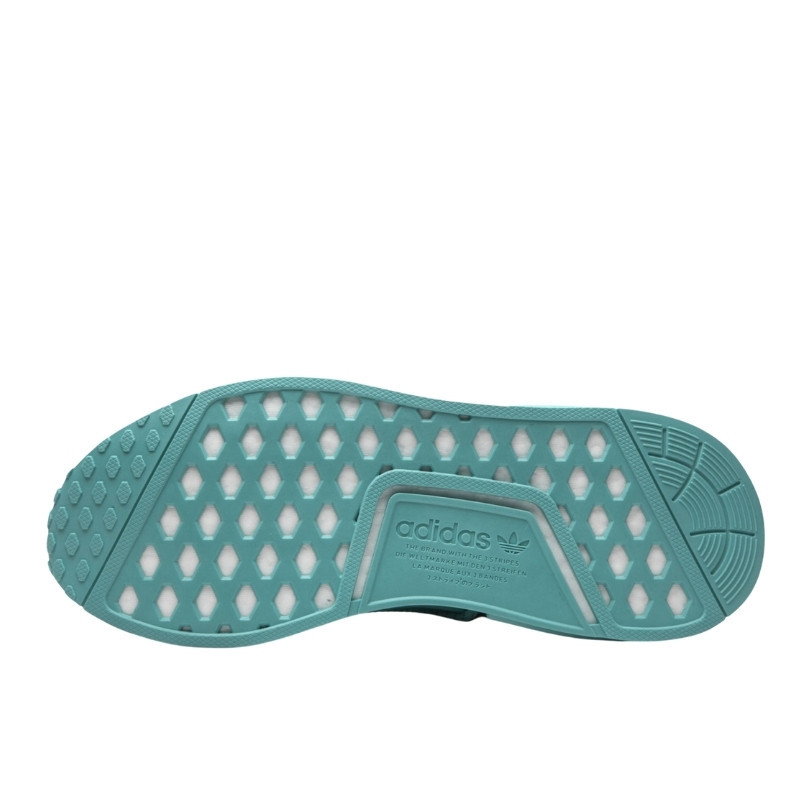 Adidas Adidas NMD Hu Pharrell Williams Clear Aqua Blauw
