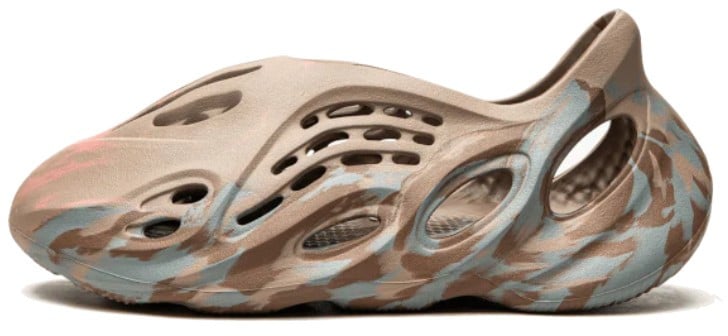 Adidas Yeezy Foam RNNR MX Sand Grey Bruin