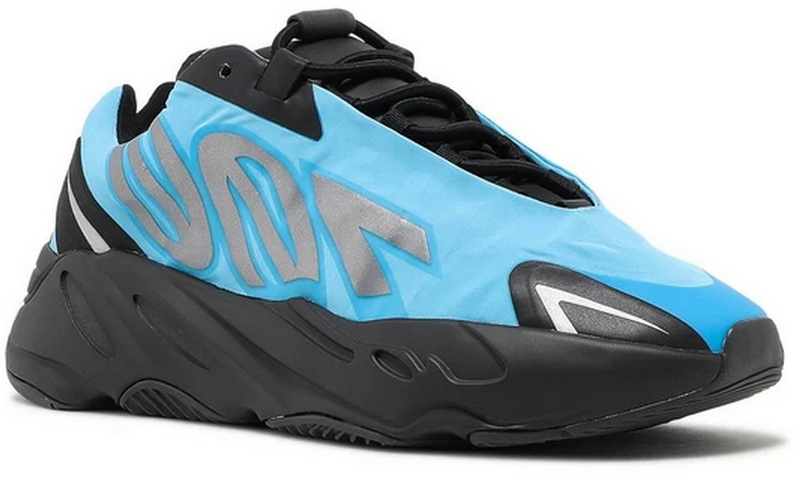 Adidas Yeezy 700 MNVN Bright Cyan Zwart