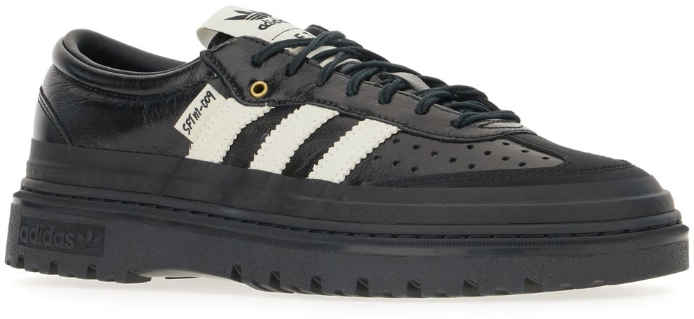 Adidas By Song For The Mute Black leather Adidas x Song For The Mute Samba sneakers Zwart