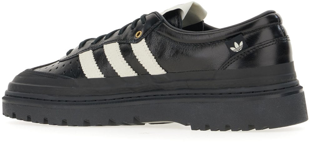 Adidas By Song For The Mute Black leather Adidas x Song For The Mute Samba sneakers Zwart