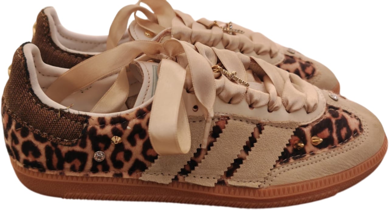 Adidas Sneakers Brown Bruin
