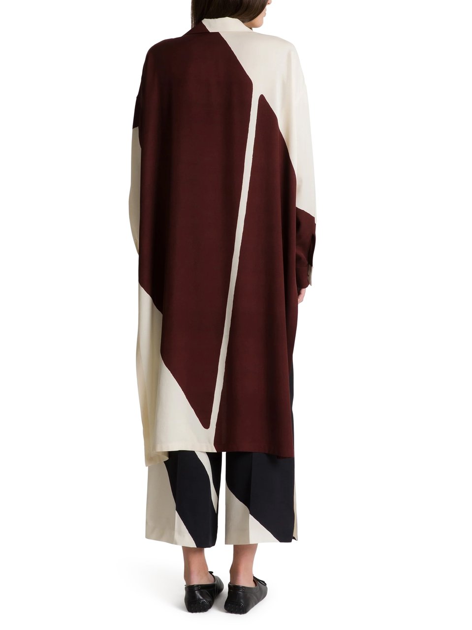 Alberta Ferretti Oversized Asymmetrical Shirt with Bold Geometric Pattern Zwart