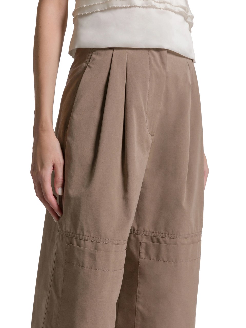 Alberta Ferretti Wide-Leg Trousers with Pleated Front and Seam Accents Bruin