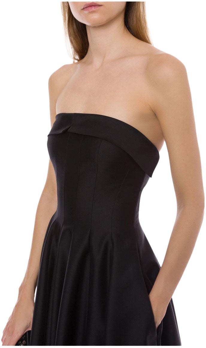 Alberta Ferretti Dresses Black Zwart