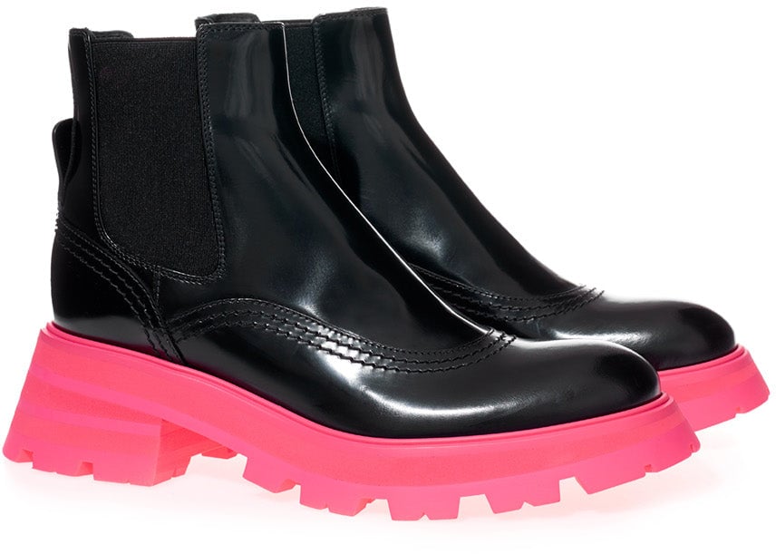 Alexander McQueen Ankle Boots Black Divers