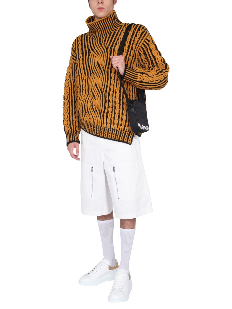 Alexander McQueen JAPANESE GABARDINE SHORTS Wit