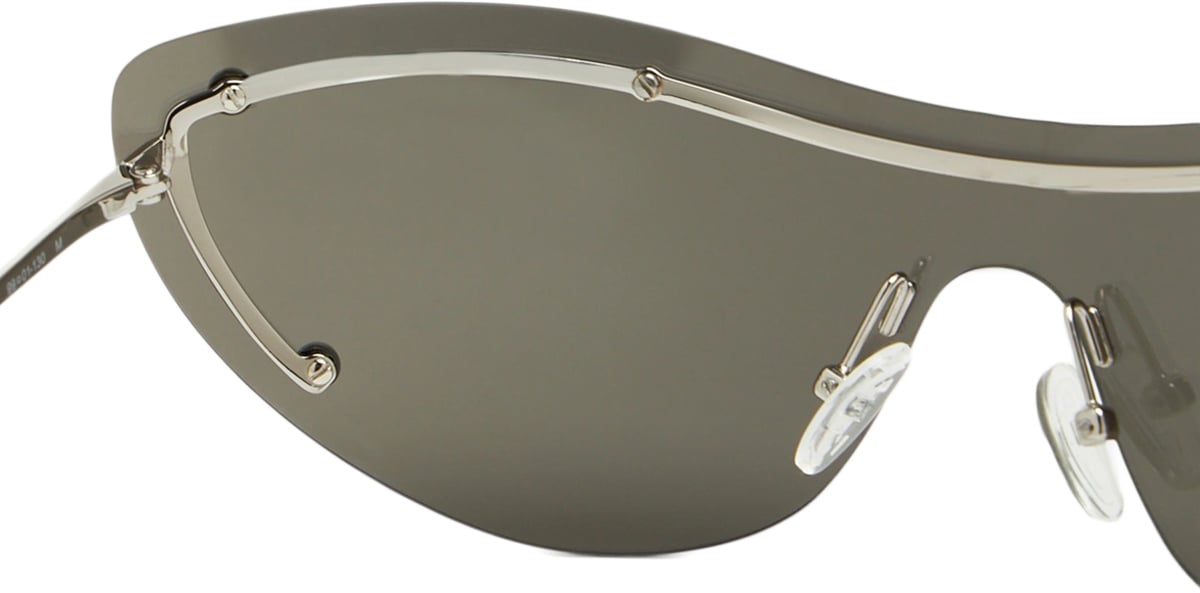 Alexander McQueen Futuristic Curved Shade Sunglasses Neutraal