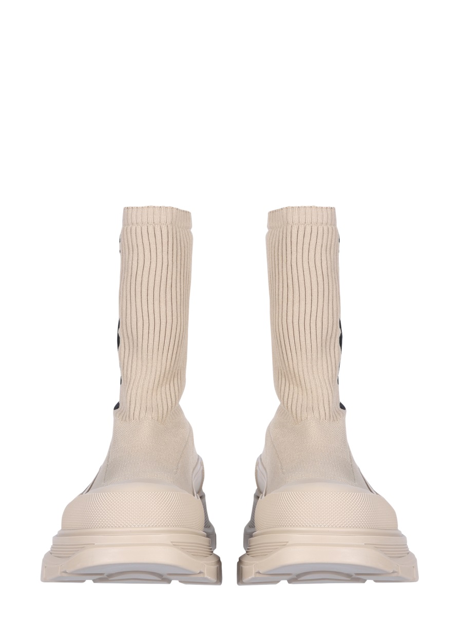 Alexander McQueen TREAD SLICK BOOT Beige