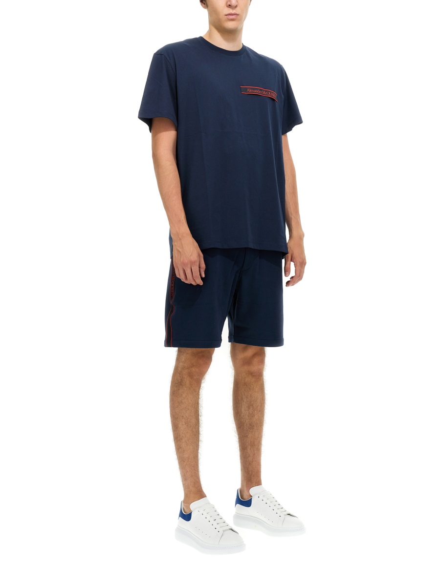 Alexander McQueen BERMUDA SHORTS WITH SELVEDGE LOGO BAND Blauw